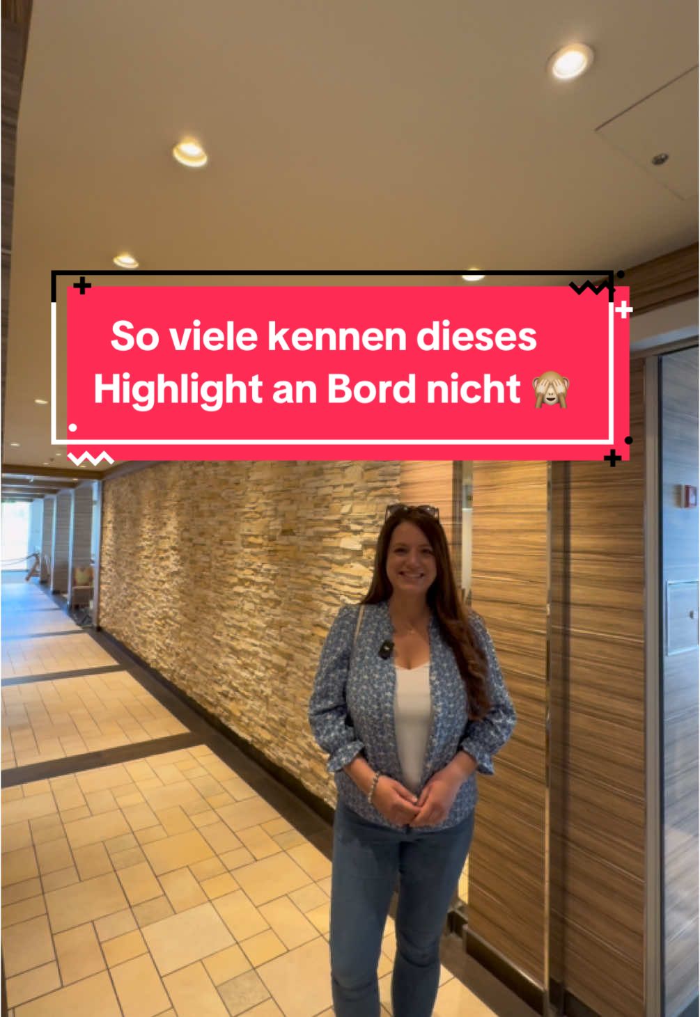 Sie sind gut versteckt, daher kennen sie viele nicht. Verpasst auf gar keinen Fall diese tollen Fahrstühle auf AIDAprima und AIDAperla. Der Ausblick lohnt sich😃 #aida #aidanews #aidaprima #aidaperla #aidamomente #kreuzfahrt #kreuzfahrtschiff #kreuzfahrtliebe #miteuresareisen #1minutekreuzfahrtwissen 