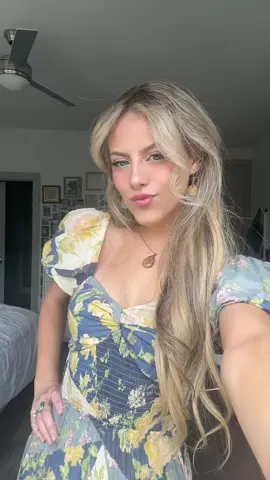 reminder my song comes out ON FRIDAY!!!!🥳🥳🥳