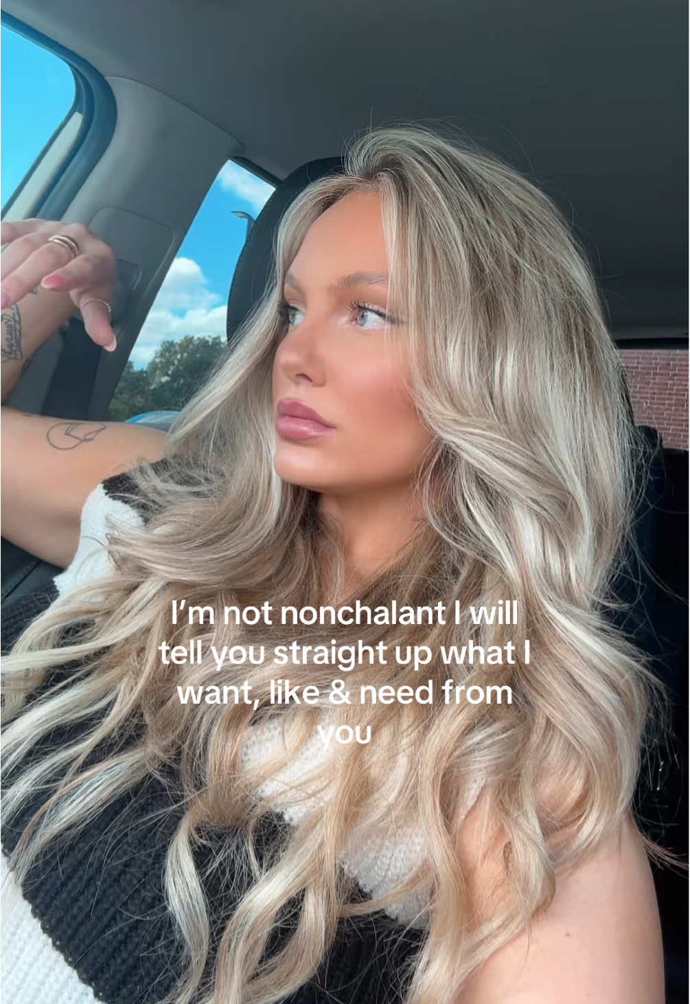 a girl who knows what she likes #wlw #lgbttiktok #femsoftiktok #lgbtq #fyp #gaytiktok #mascwomen #fem4masc #lesbiansoftiktok #pridemonth #lesbians #lgbtq🏳️‍🌈 #Pride #mytype #single #feminineenergy #domfem 