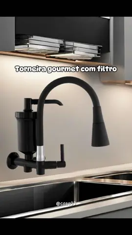 Essa foi uma das melhores compras pra minha cozinha!  A torneira gourmet com filtro é linda, moderna e funcional. Além do design elegante, já vem com filtro incluso. Comprei e indico ✨ Comente “EU QUERO” que envio o link #AchadinhosShopee #TorneiraGourmet #FiltroNaTorneira #CozinhaModerna #MeuAp03 #Casa03 #CompreiEIndiquei #DicaDeCozinha #ShopeeBrasil #RotinaReal #MariIndica #DicaDoDia #CapCut 