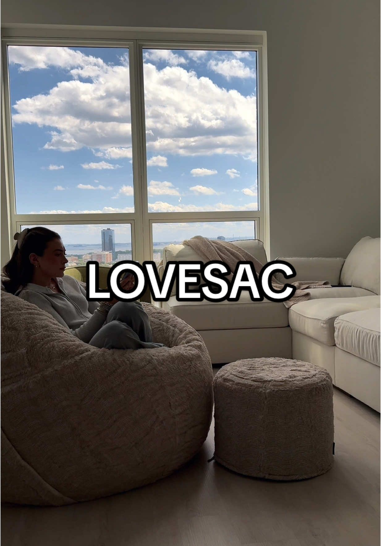 The only constant in my life these last 6 months have been my @Lovesac MovieSac- and I wouldn’t have it any other way 🧸🐆 #lovesac #Sactionals #comfy #couch #perfect #furniture #move #newapartment #partner 
