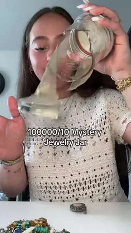 Live love jewelry🥰🥰 #mystery #mysterybox #mysterybag #mysteryjewelry #jewelery #gold #silver #bracelet #necklace #unboxing #haul #asmr #jewelerytok #trending #mysteryjewelry #bellahuffey #bracelet #neckalace #ring #coachwatch #rolex 