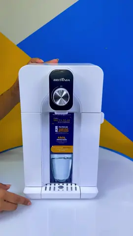 💧 Água pura, saúde garantida! Com o Purificador de Água Britânia, você tem praticidade, economia e qualidade na hora de se hidratar. Design moderno, fácil de instalar e com filtragem eficiente para o seu dia a dia. Mais do que água — é cuidado em cada gole. ✨ #Britânia #PurificadorDeÁgua #Saúde #Praticidade #ÁguaPura