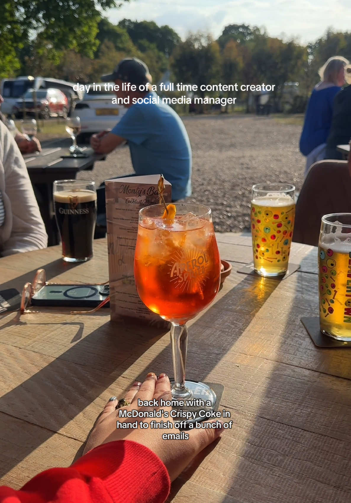 One day I’ll remember to film on a shoot day but it’s usually so hectic it’s the last thing on my mind 😂 #socialmediamarketing #freelancer #contentcreator #ugccreator 