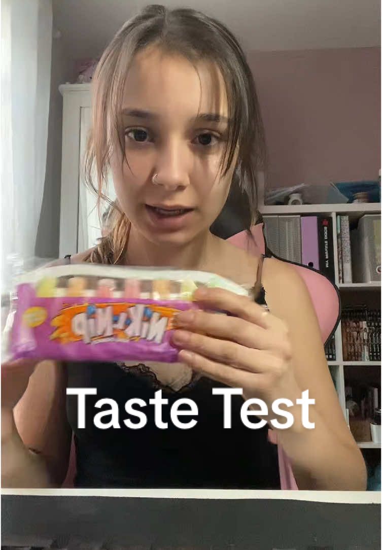 War ganz cool #fyp #foryou #tryingsomethingnew #tastetest #waxcandy #niklnip 