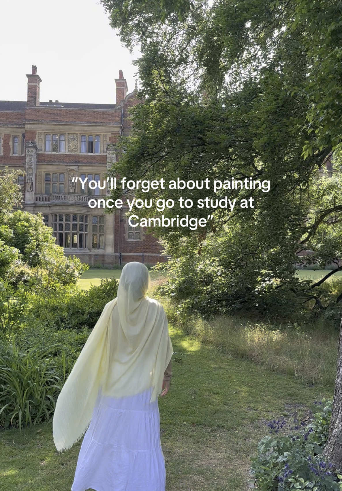 Created to create 👩🏻‍🎨🎨 #cambridgeuniversity #cambridge #artist #landscapepainting #talentotiktok #hijabi #browngirl #university 
