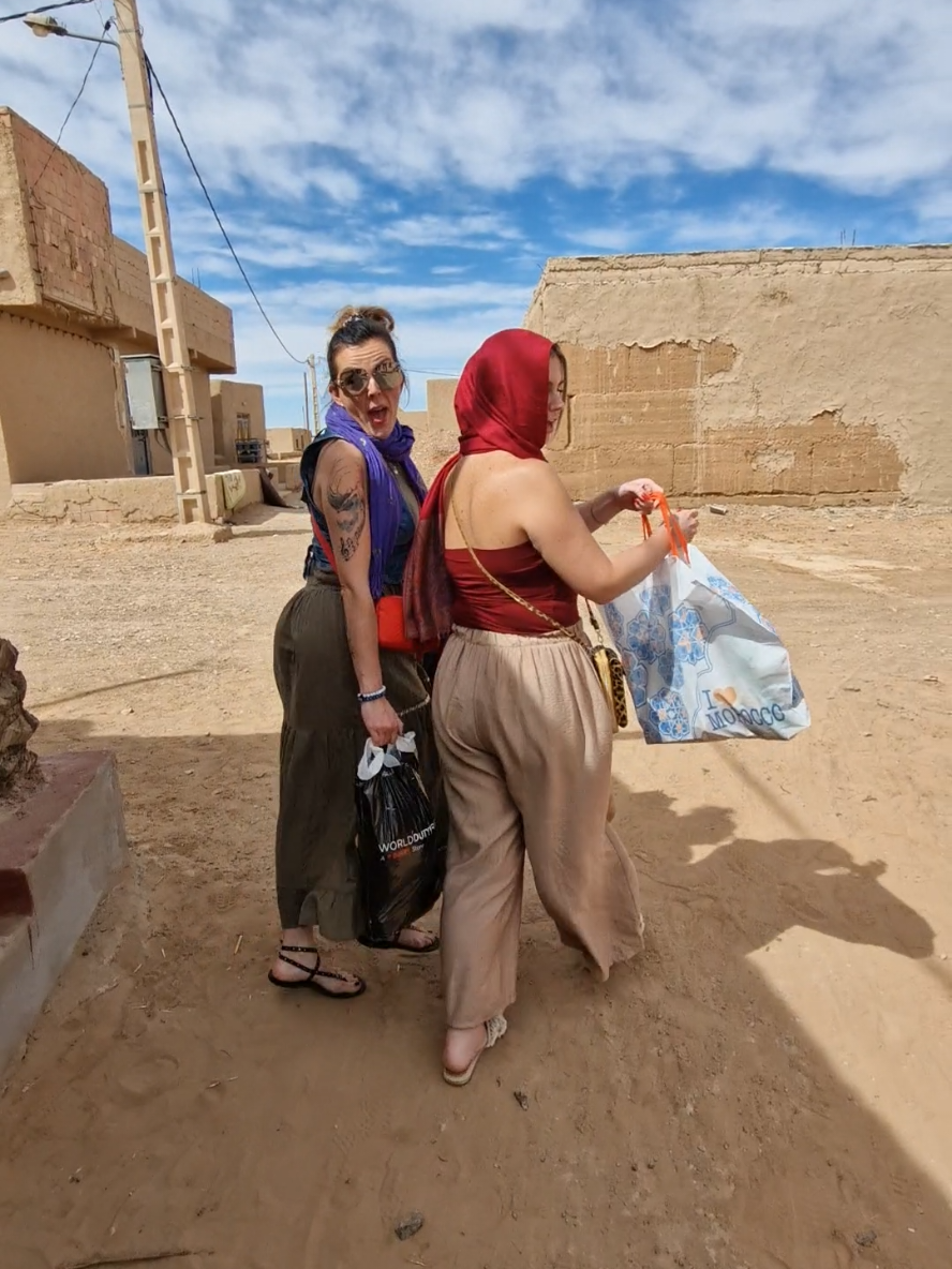BUZZING with life, dancing and laugh. Our Morocco ❤ #moroccandream #marrakech #merzouga  #morocco #sahara #africa #habibi #dance  #shakira #bucketlist #mustseeplaces #trendingsound #trending #fy