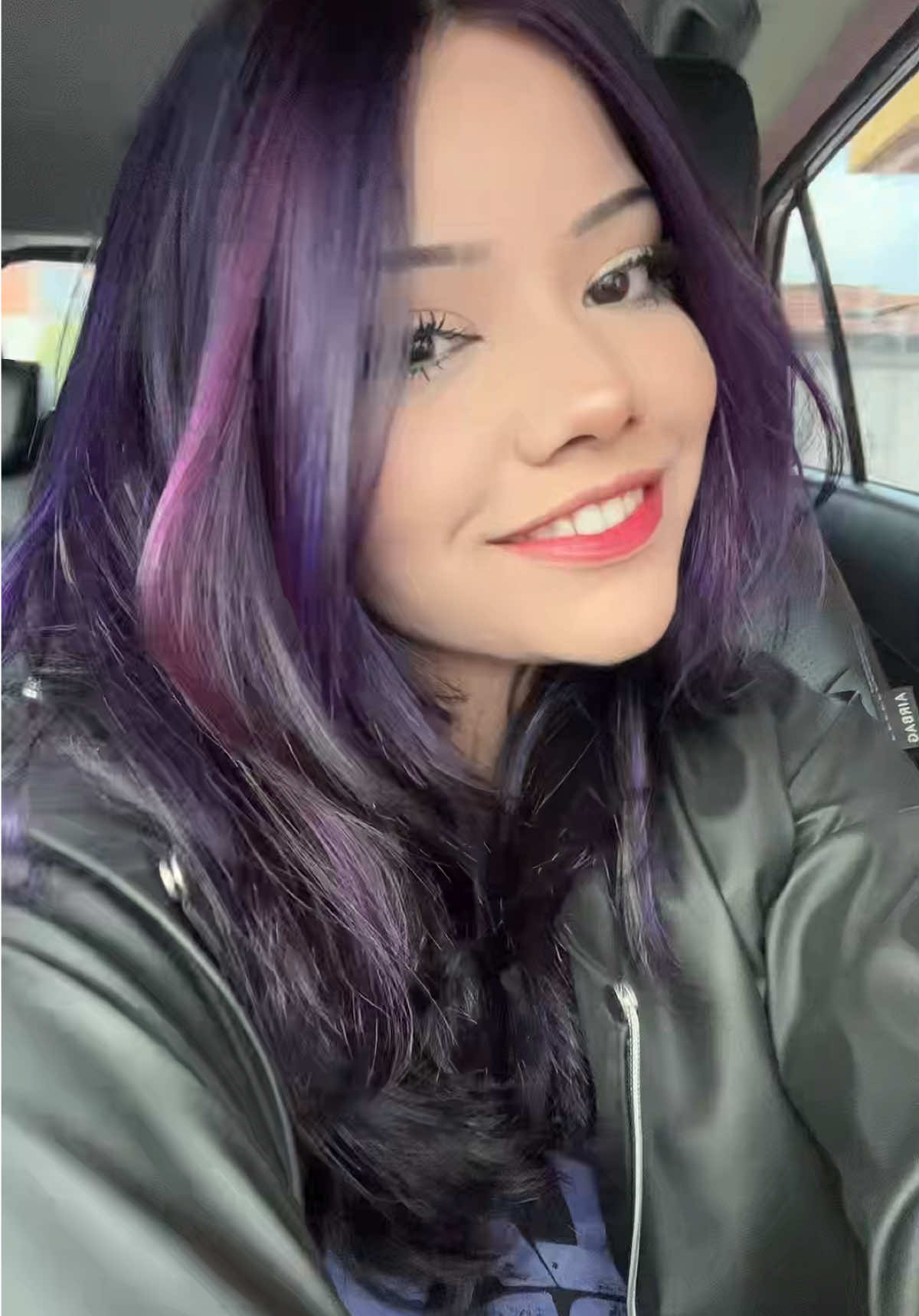 dinovo  #purplehair #bluehair 