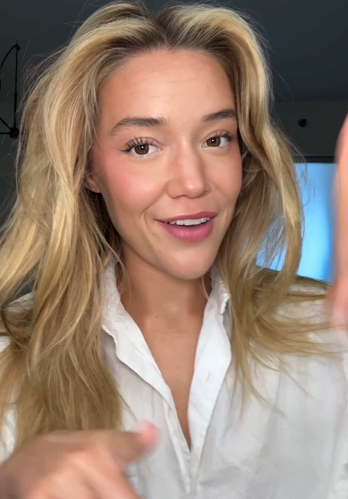 Full face of @Kosas 🪽🎀🌸 