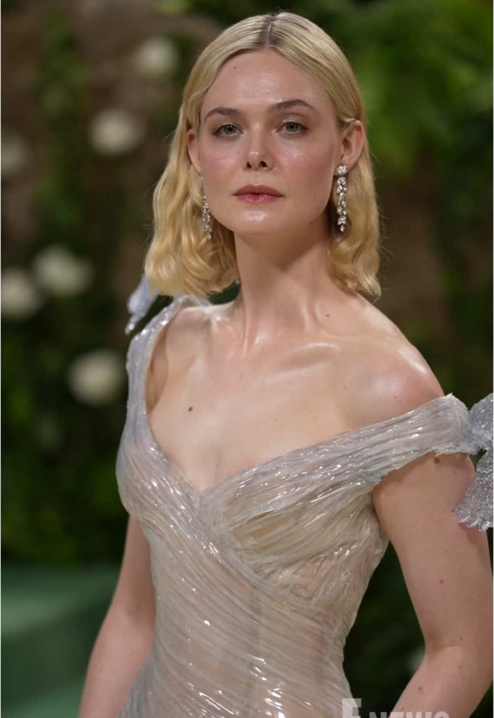 We know this diva! 👑 Elle Fanning IS Effie Trinket in #TheHungerGames: Sunrise on the Reaping. 