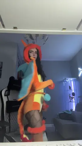 Ça avec la perruque orange masta dinguerie 