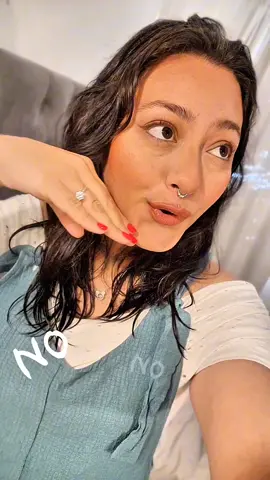 ¿Te han dicho que las extensiones de pestañas te van a dejar sin las tuyas? Eso solo pasa cuando te las aplican mal. Yo también lo creía… hasta que conocí a Gaby. Llevo tiempo poniéndome pestañas con ella y mis pestañas naturales están intactas. ¿Por qué? Porque sabe aplicar con técnica, sin peso extra, ni pegamento de más, ni errores que dañen el folículo. Si quieres volumen sin sacrificar tus pestañas, ve con alguien que lo haga profesionalmente. @Robin.vol  es esa persona. Y en este video te explico por qué. #ExtensionesDePestañas #PestañasConCuidado #PestañasNaturales #PestañasCDMX #LashArtist #LashSafe #EmprendedorasConEstilo #BeautyTips #LashCare #PestañasConEstilo #RecomiendoConConfianza 