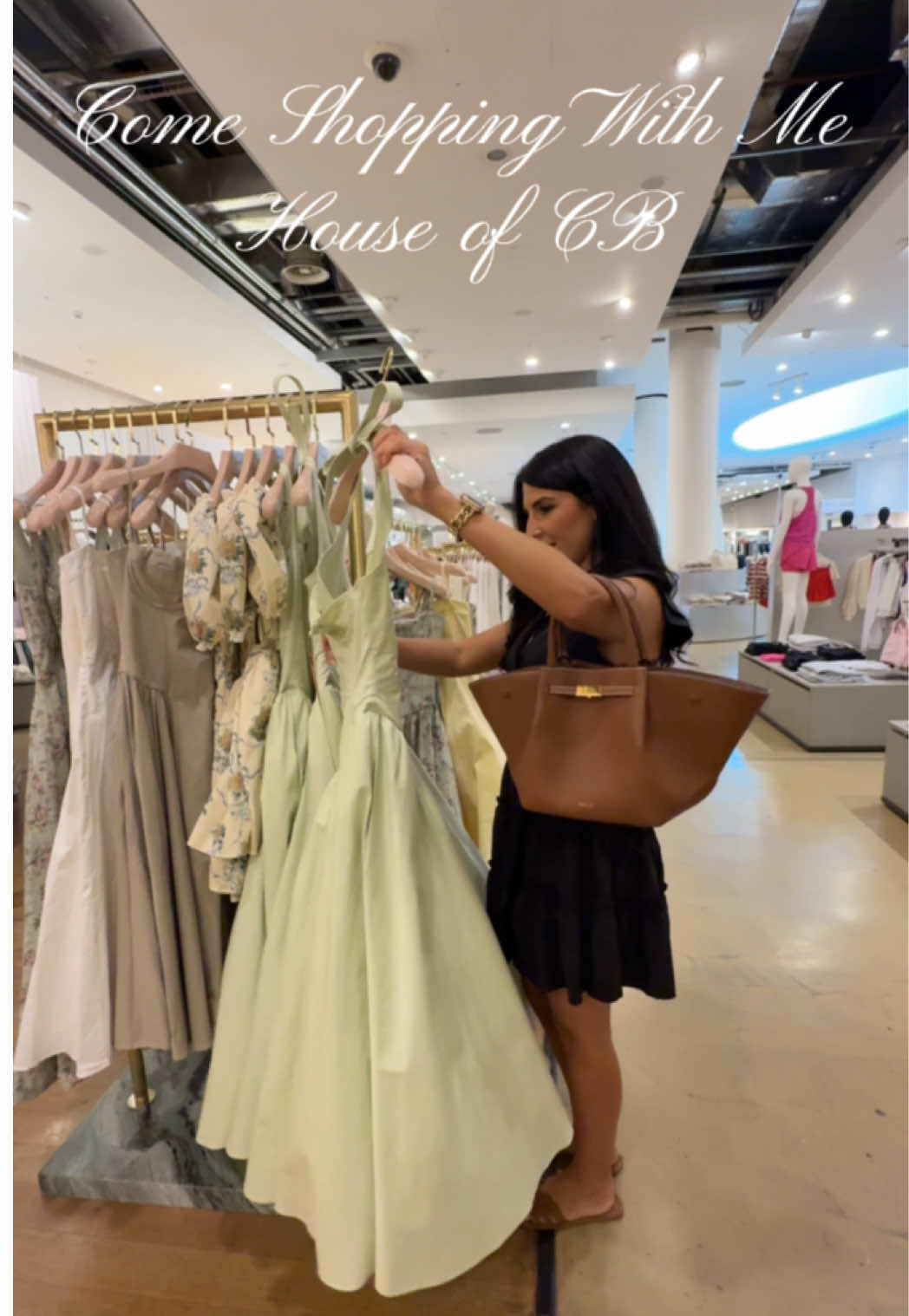 Come shopping with me: The most beautiful cottage core dresses in @houseofcb 😍🤌  #houseofcb #houseofcbdress #dresses #dresstryon #summerdress #summeroutfits2025 #comeshoppingwithme #luxuryfashion #luxuryvlog #luxuryshopping #shoppingvlog #fashionvlog #newin #cottagecore 