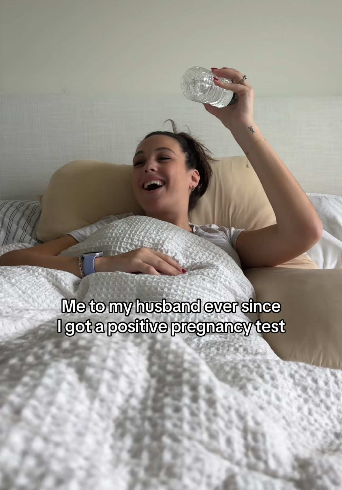 Pregnancy perks 101 😂 #fyp #foryou #pregnancy #pregnant #secondtrimester 