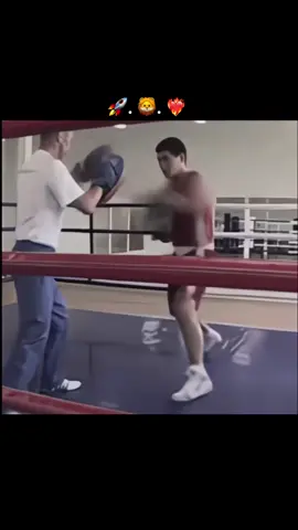 #boxing🥊 #bivol #viral_video💀 #foryoupage_🔥 #fyp #boxing🥊❤️‍🔥🤙🏽✔️ 