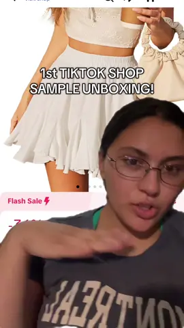 Guys idk if i should keep it?? Its cute but idk how to wear it pls comment tips #tiktokshop #ttshop #tiktokshopfinds #fashion #tiktokshopclothes #unboxing #haul #tryonhaul #skirt #cuteskirt #cuteclothes #SummerFashion 