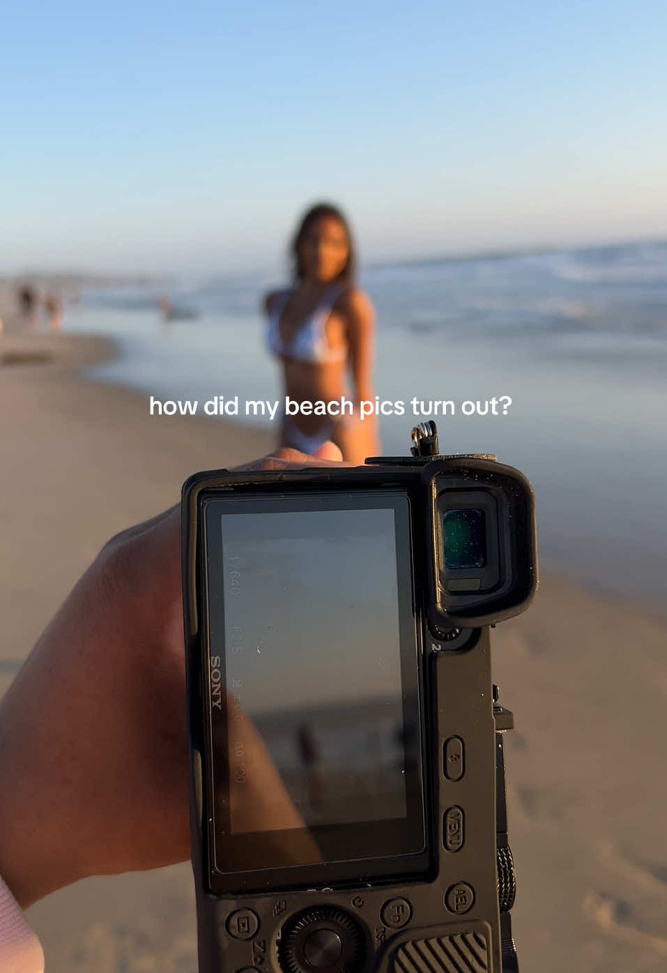i love my new camera 💓 #beach #bikini #model #sigma56mmf14 #sonya6000 #bikinimodel 