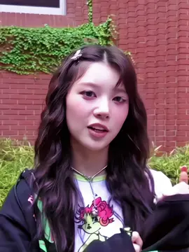 [༊];── : 🍓☆。 ¡ #fancams para videos con texto ! :  : 📍 : : 𝐼𝑡'𝑠 𝑟𝑒𝑎𝑙𝑙𝑦. 💭 : ⋆.*♡ゞduración 8’9 segundos. ˚༘✧ ❛°•#cherrizy #FANCAM  [🌹☆🍒] #fancams #Viral #foryoupage #ASMR #fypシ #artista #filtro #coloring #kPop #speedsongs #parati #fyp? #kpopfyp #calidad #4k #moka #illit 