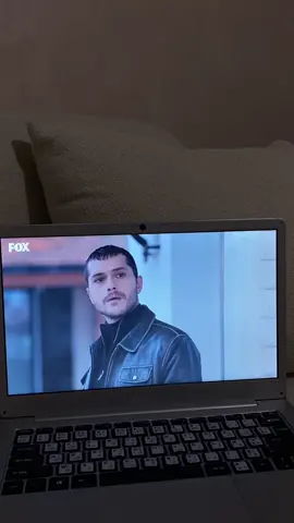 @Follower مو قادرة أتخطاه 💔 #fypシ゚ #turkishseries #turkishdrama #son_yaz #akgüngökalptaşkın #akgungokalptaskin #akgunyagmur #الصيف_الاخير #اكجون_يامور #الشعب_الصيني_ماله_حل😂😂 #مسلسلات #مسلسلات_تركية 