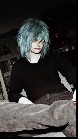 testing new angles out cause I'm bored of the same one every single video 🌝 . . #gamer #cool #fypシ #fy #goth #emo #villain #shigarakitomura #tomurashigaraki #shigaraki #tomura #tomurashigarakicosplay #shigarakicosplay #mha #bnha #bokunoheroacademia #myheroacademia #fortnite 