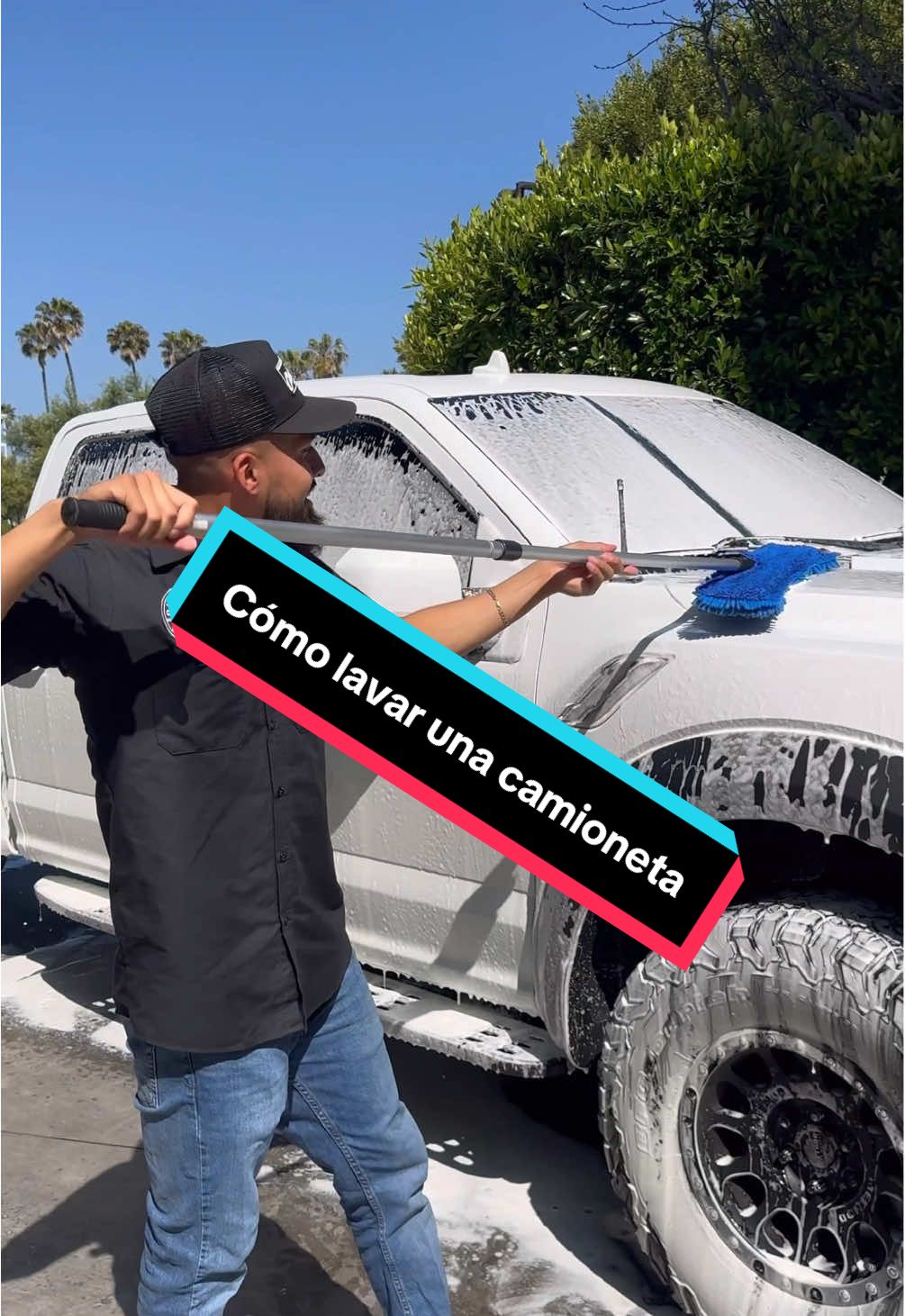 Cómo lavar una camioneta blanca bajo el sol☀️ #chemicalguys #detailing #parati #comohacer #restaurar #auto #raptor #carcareproducts #ford 
