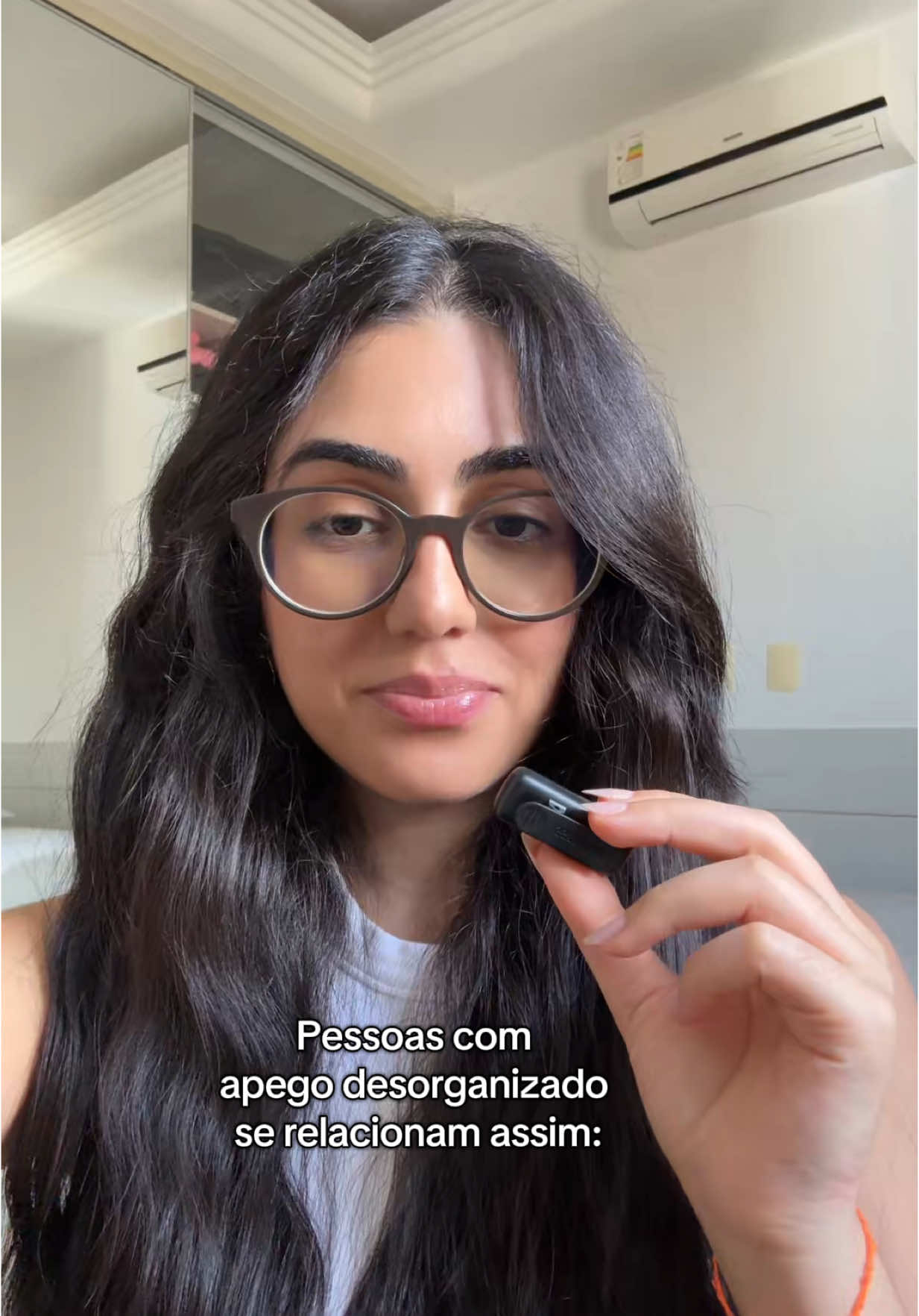Videos sobre outros estilos de apego nessa lista de reprodução #creatorsearchinsights #apego #apegodesorganizado #relacionamento #fypシ゚ 