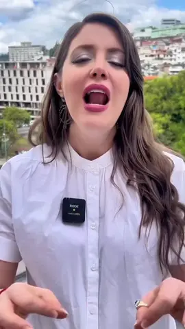 # LA CORRUPT4 M3D!OCRE IMPERICIA 10/20 MADRINA DE LA M4F!A ALBANESA SE FUE 