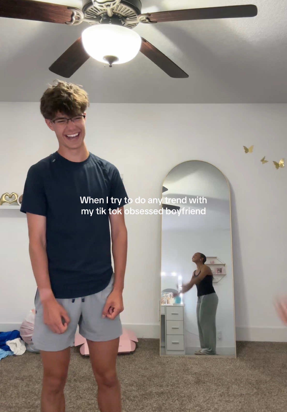 swear he has seen every trend out there🥲 #randomgirlchallenge #TikTokTrends #boyfriend 