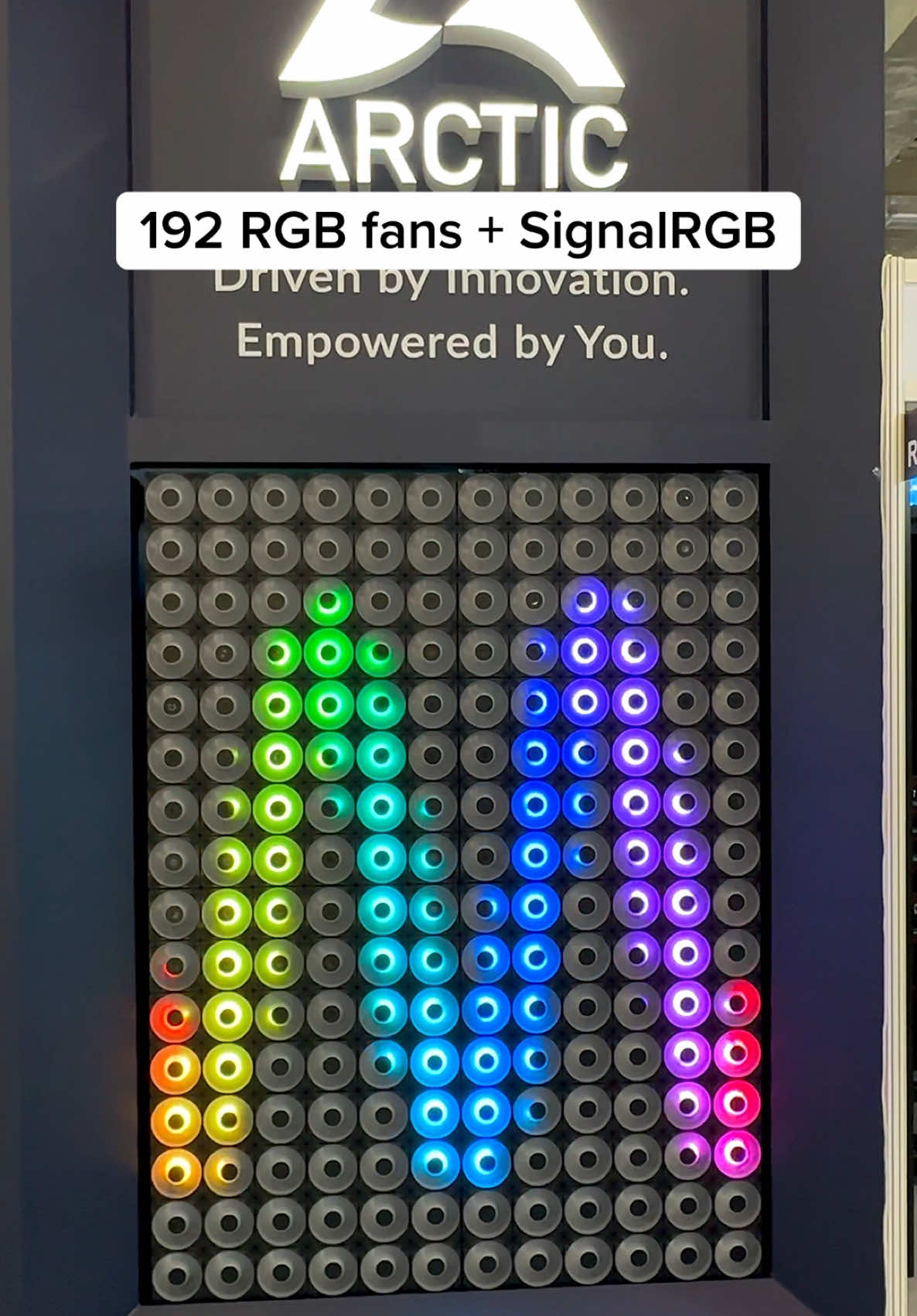 Shoutout to Arctic for putting together this awesome RGB fan display that utilizes SignalRGB. #signalrgb #pcgaming #pcgamer #gaming #pcbuild 