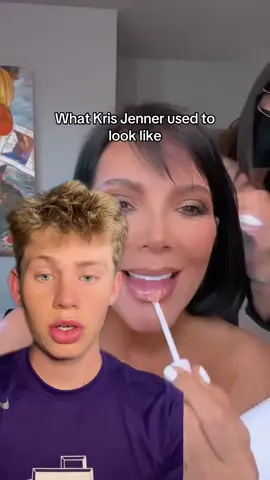 Kris Jenner is going viral because of her new look #krisjenner 