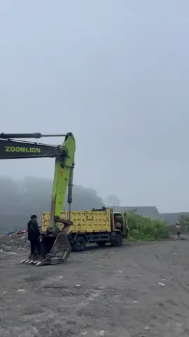 #zoomlionexcavator #hitachiexcavator