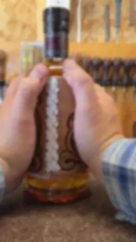 #leatherwork #customleather #custommade  #handmade #cowboyshit #pendleton #whiskey #pendletonwhisky  #madeinarizona #chinovalleyaz #prescott #arizonacheck #foryoupage #flexeveryangle #traditionsleathercraft #keeprockin 