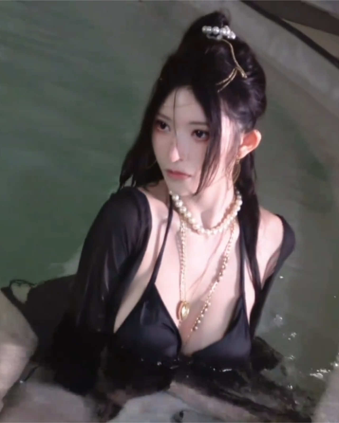 水娘的泳装真顶啊