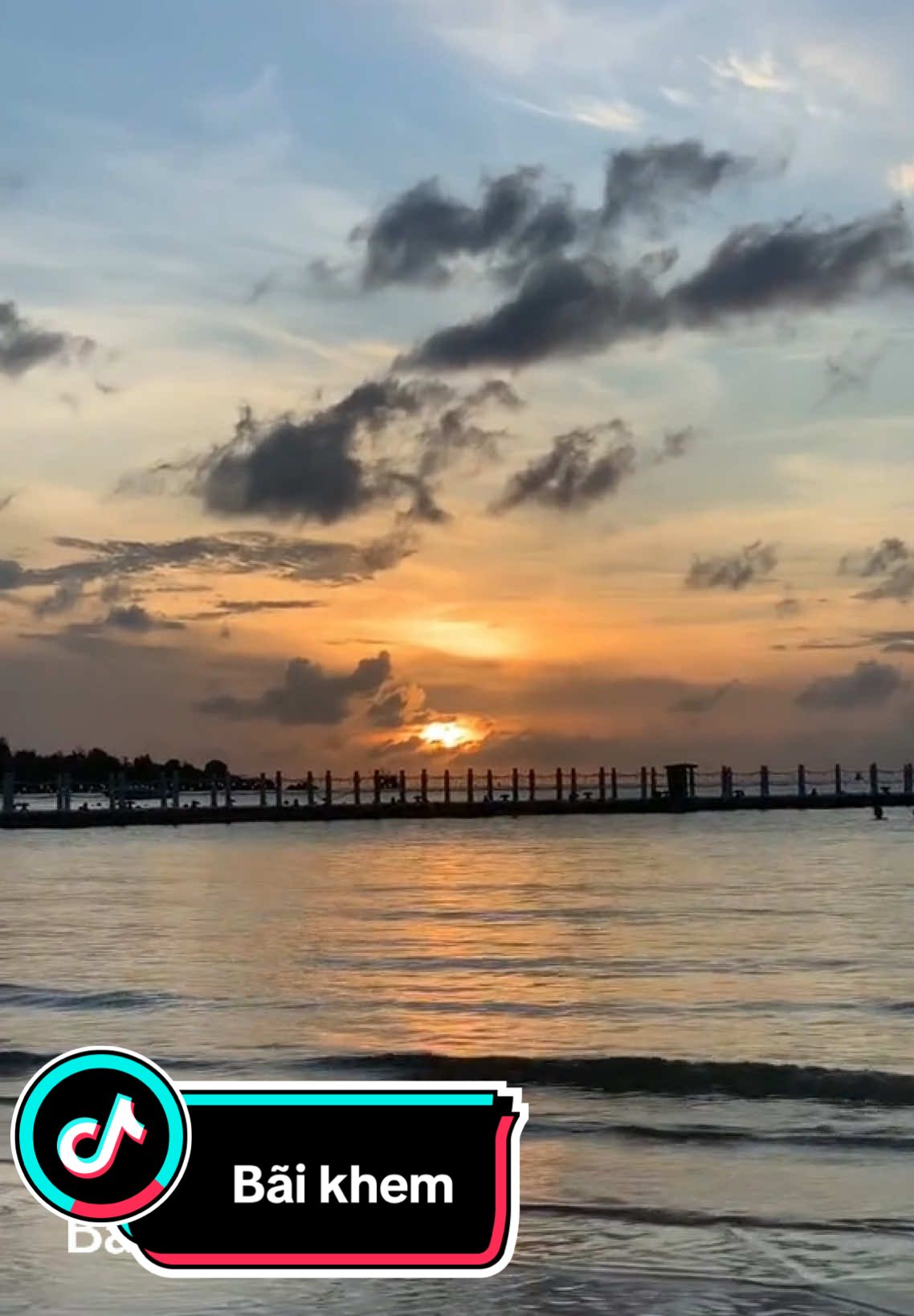 Dậy ngắm bình minh anh em #binhminh #baikhemphuquoc #xuhuong #phuquocisland #goviral #fyp #foryou #trending 