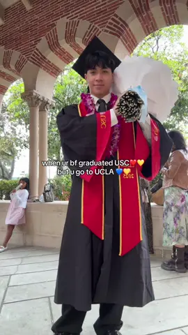 ucla color bouquet!!! jk red roses are too basic 😹 #usc #classof2025 #graduation #fyp 
