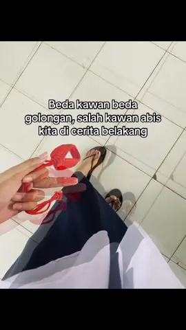 Fyppppp#fyppppppp#katakatakece#berkelas#waduhhhhh#fypppppdonggggggggggシ🌹#anaksekolah#cewekkkcantik#katakatakeceehabissss 