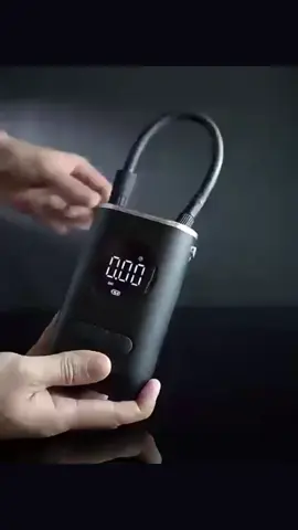 Pneu furou no meio da estrada? Bola murchou no jogo? 😤 A SOLUÇÃO CHEGOU! A Bomba de Ar Portátil resolve na hora: ⚡ Rápida – Enche pneus de carro em minutos! 🎯 Automática – Ajuste a pressão e ela PARA sozinha! 🔋 Bateria potente – Leve pra qualquer lugar SEM FIO! 👉 GARANTA A SUA AGORA MESMO! (Antes que acabe!) 📲 Compre já pelo link na bio! #NuncaMaisSePreocupe