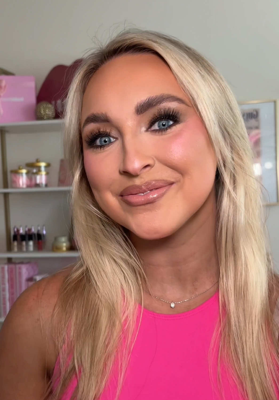 Country concert glam ✨✨✨ #makeupinspo #eventmakeup #bronzemakeup #beauty #BeautyTok #grwm #grwmmakeup #MakeupRoutine #fullcoveragemakeup #summermakeup #makeuphacks 