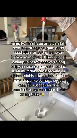 cemangatt 🙇🏻‍♀️😻#mahasiswafarmasi💊💊 #farmasi #fyp #fypage #fypdong #masukberanda #apoteker #moots? 