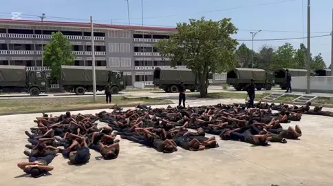 វាក្ដៅណាស់តែត្រូវតែទ្រាំហេីយតស៊ូព្រោះអត់មានអ្វីបានមកស្រួលៗនោះទេ❤️👮‍♂️💪#grk #ពូប៉េអឹម👨🏻‍✈️ #grk_cambodia👮‍♂️🇰🇭💜 #កងរាជអាវុធហត្ថលើផ្ទៃប្រទេស👮‍♂️🇰🇭💜 #capcut #fyp #tiktok #grk47 