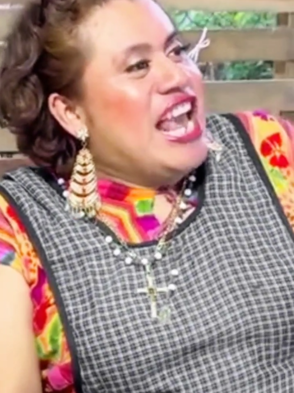 Que penso la corte de chukky que era gratis la llamada 🤣 #virals #memecut #viralsong #Viral #viralditiktok #viralreels #videoviral #comedia #doñacata #doñacataydominga #risas 