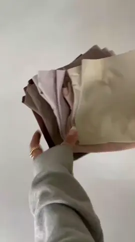 ⚡Venda Quente⚡Flarixa Ice Silk Calcinhas De Cintura Alta Das Mulheres Sem Costura Calcinha Boxer De Segurança Virilha Algodão https://s.shopee.com.br/9zlLWrwpOq