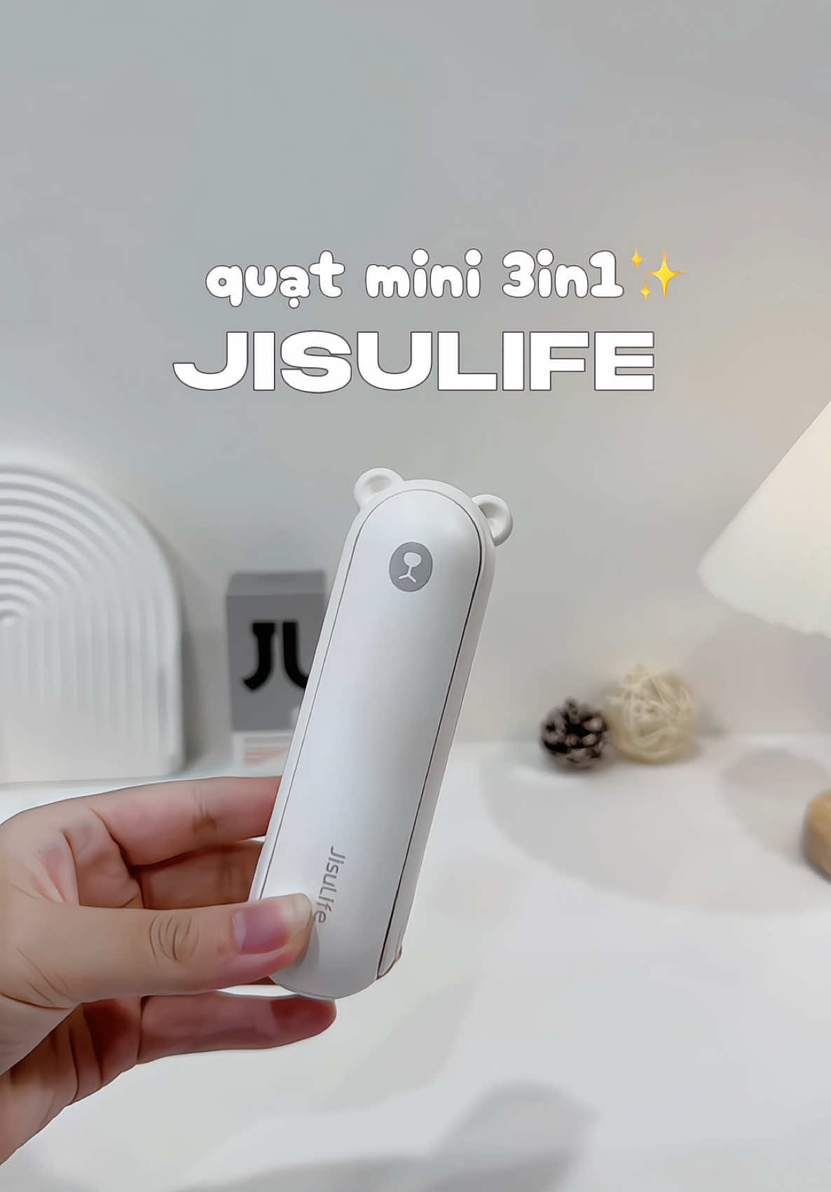 Quạt mini 3in1 tích hợp đèn pin rất tiện lợi nha #megialinh #thịmun👧🏻 #quatminijisulife 