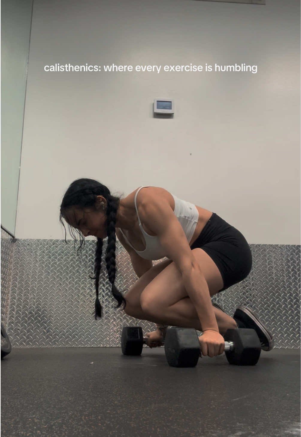 Where exercises never get easy they just get less hard 🥲💕 #beginnercalisthenics #calisthenicsgirls #calisthenics #calisthenicsworkout #bodyweighttraining #bodyweighttraining #gymgirl #GymTok #fypシ 