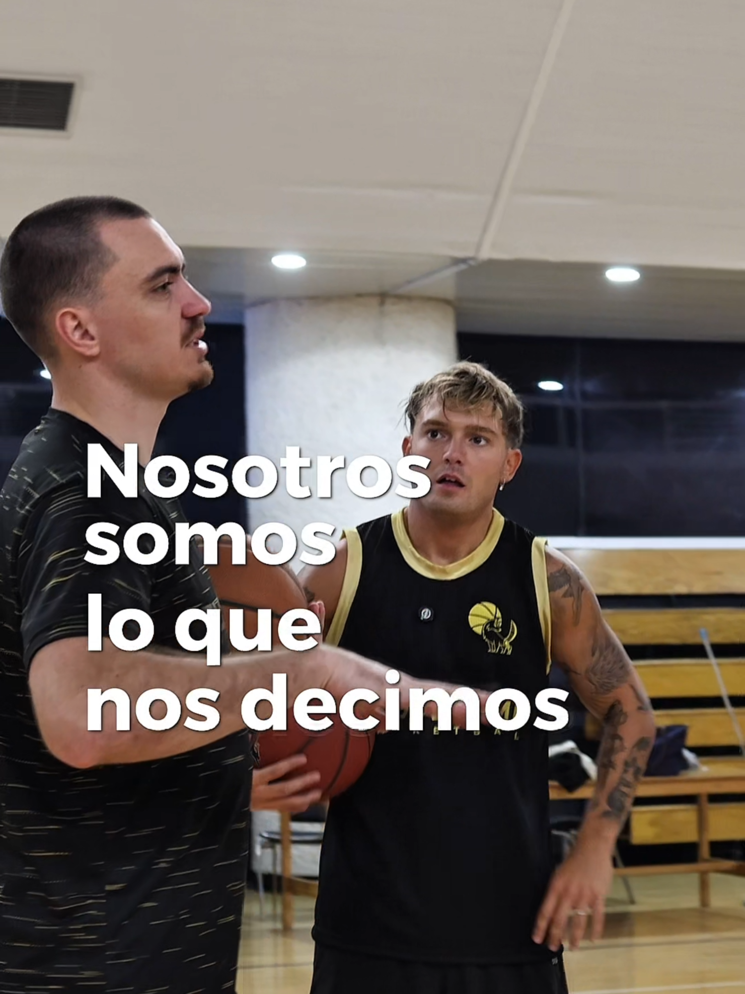 Somos lo que nos decimos🗣️🧠 #flowgame #basketball #cocogallo #entrenamiento #fedevigevani #ianlucas