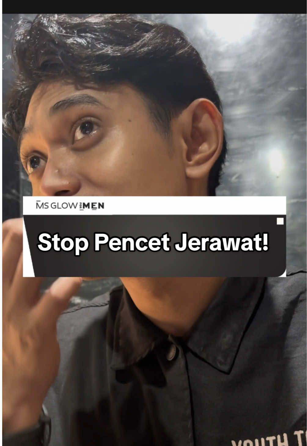 Pencet jerawat bukan solusi MSbro 👎 Mending pakai Acne Series dari MS Glow For Men aja yang bisa bantu permasalahan kulit berminyak dan berjerawatmu Cobain sekarang dan singkirkan permasalahan kulitmu ✨ #msglowformen #acneseries #skincarecowok #kulitberminyakdanberjerawat 