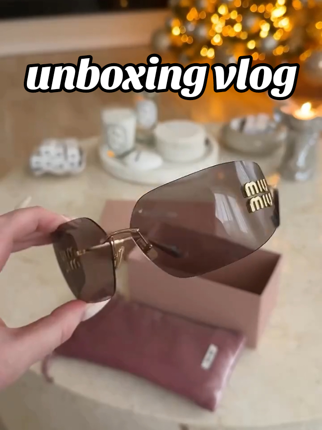 my sunglasses unboxing#unboxingasmr #unboxingvideo #unboxing #miumiu #miumiusunglass #luxurylife 