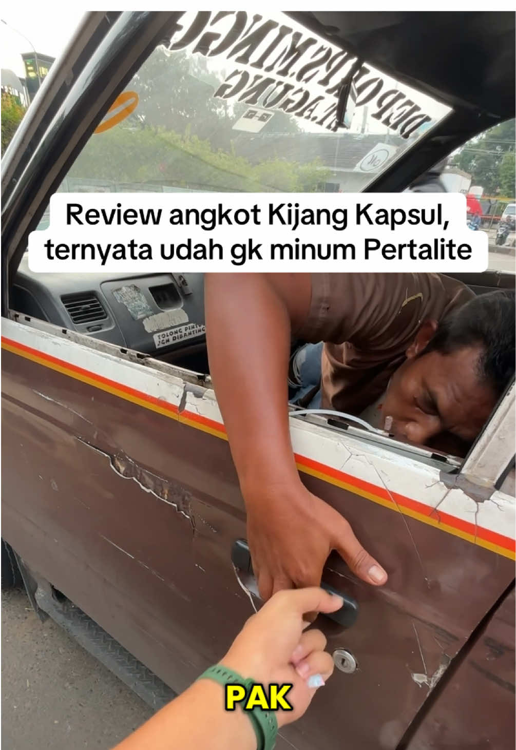 Ketemu angkot Kijang Kapsul Abg Pandjaitan🔥 #review #reviewangkot #angkot #kijang #kijangkapsul #toyota #toyotakijang #sopir #sopirangkot #batak #bataktiktok #otomotif #mobilbekas #mobilbekasberkualitas #mobilbekasmurah #kendaraanumum #jakarta #kawansewarga #fyp 