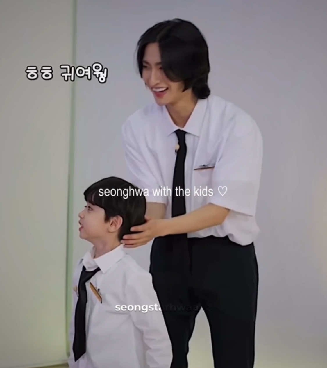 siapa yg ga jatuh cinta kalo modelannya kek elo hwa 😭 #seonghwa #성화 #ateez #ateez_official_ #ateezatiny #parkseonghwa #fyp #fypage #atiny #seonghwaedit #foryoupage #fypシ゚ 