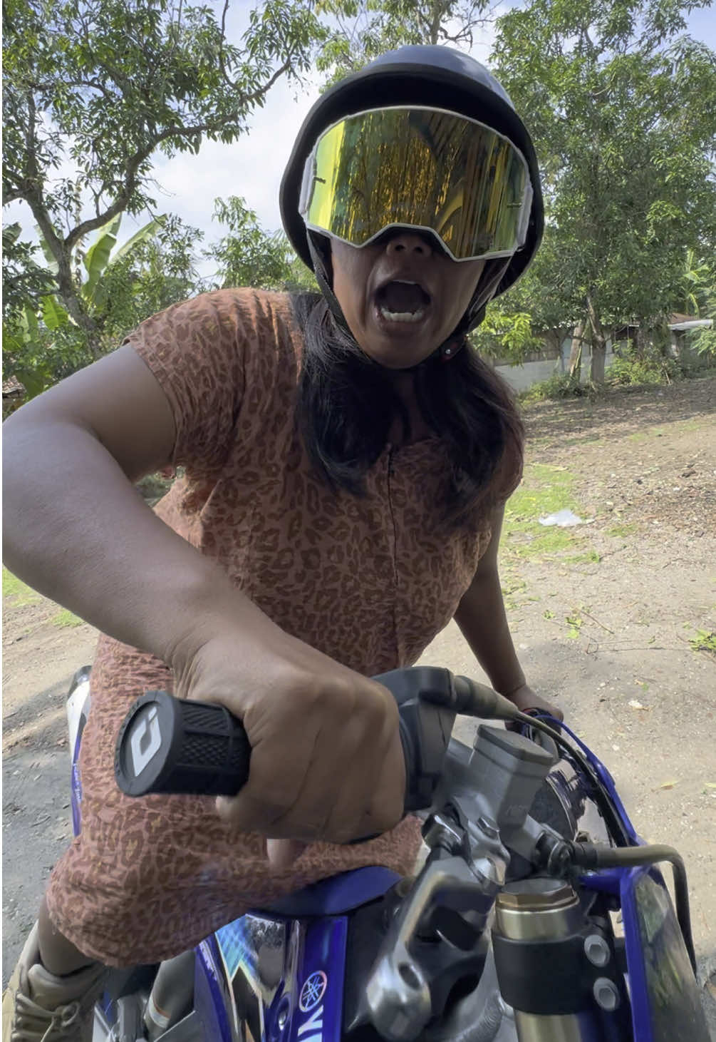 ORA KELAR GOGLEK !
